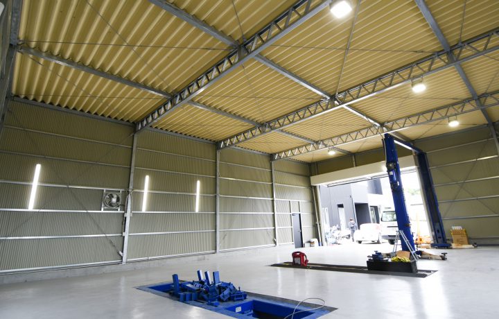 板金工場